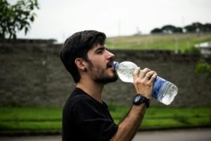 How Drinking Water Benefits Teeth