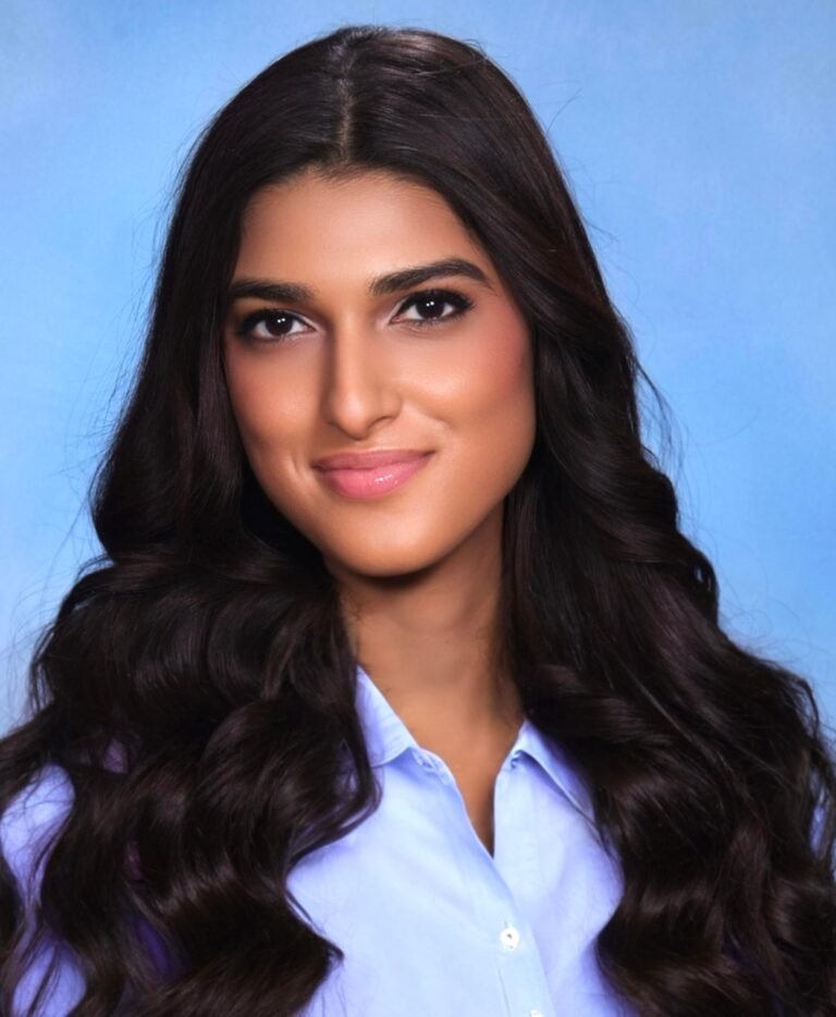 Dr. Abigail Faizzadeh
